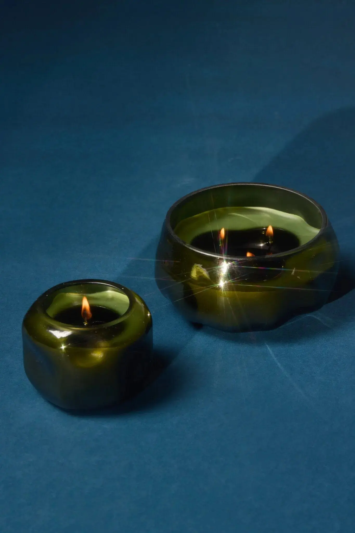 Wild Fig & Cedar - Basalt 10 oz Candle - Image 3