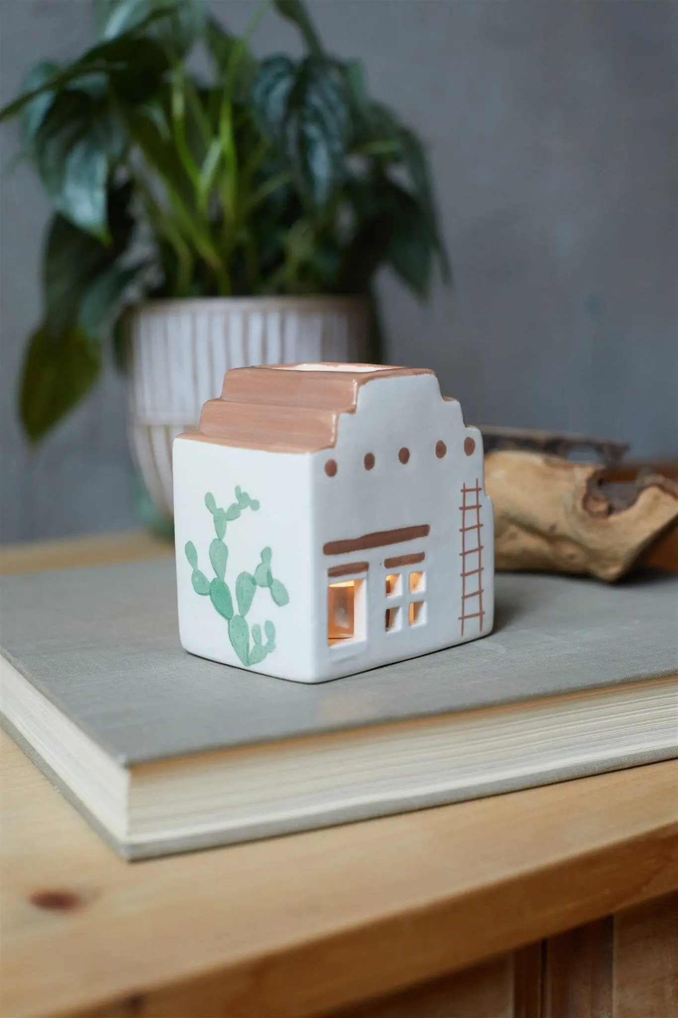 No. 03 The Santa Fe Adobe - Incense & Tea Light Holder - Image 2