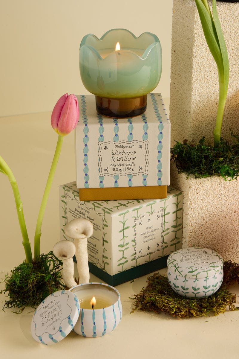 Verbena & Lemongrass - Tulip 2 oz Tin Candle - Image 2