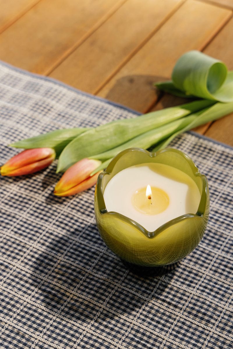 Verbena & Lemongrass - Tulip 5.5 oz Candle - Image 2